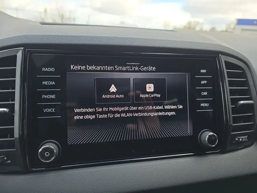 Skoda Karoq - Thumbnail 36