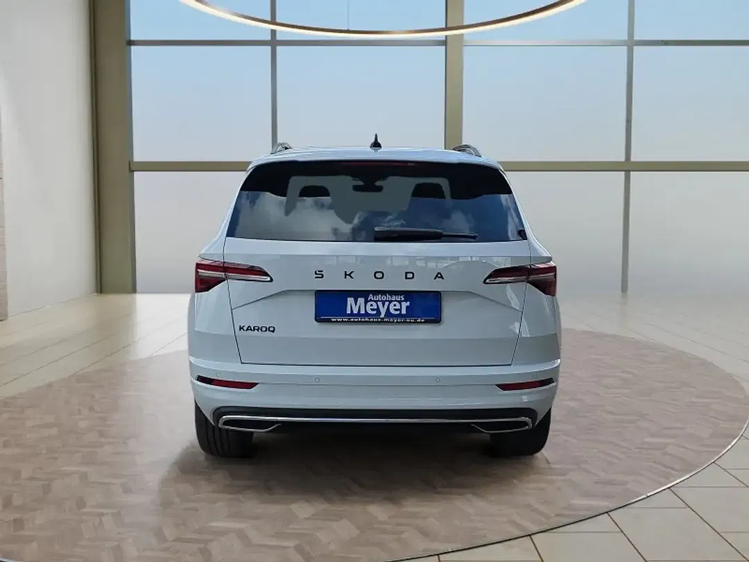 Skoda Karoq - Thumbnail 4