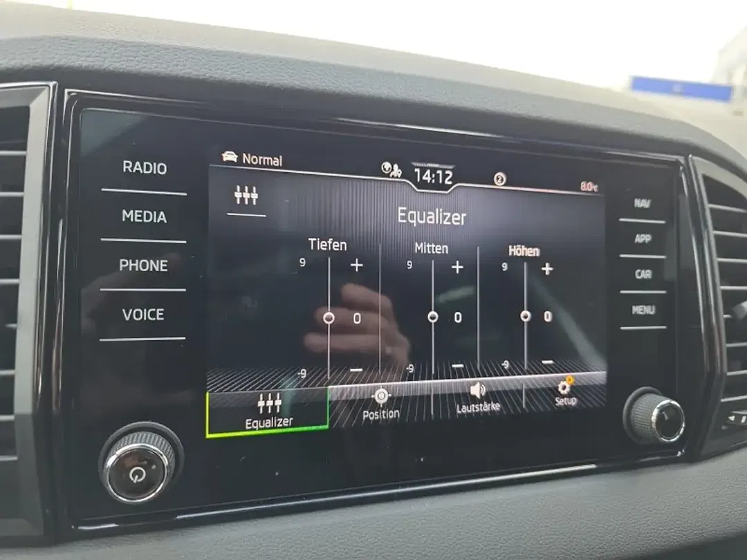 Skoda Karoq - Thumbnail 50