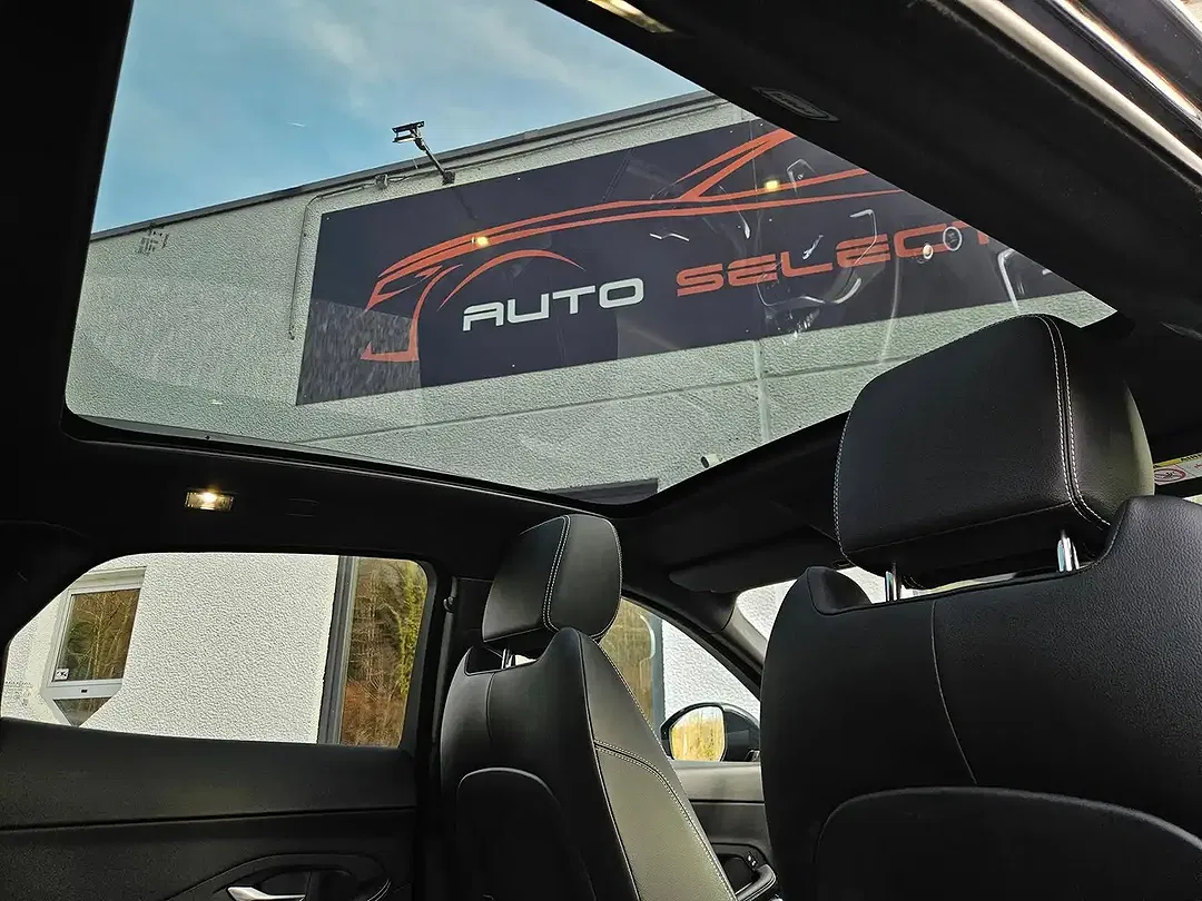 Jaguar E-Pace - Thumbnail 14