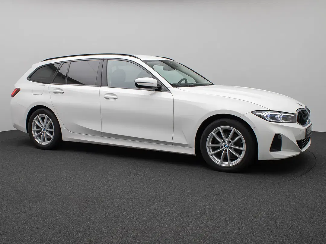 BMW 320 - Thumbnail 3