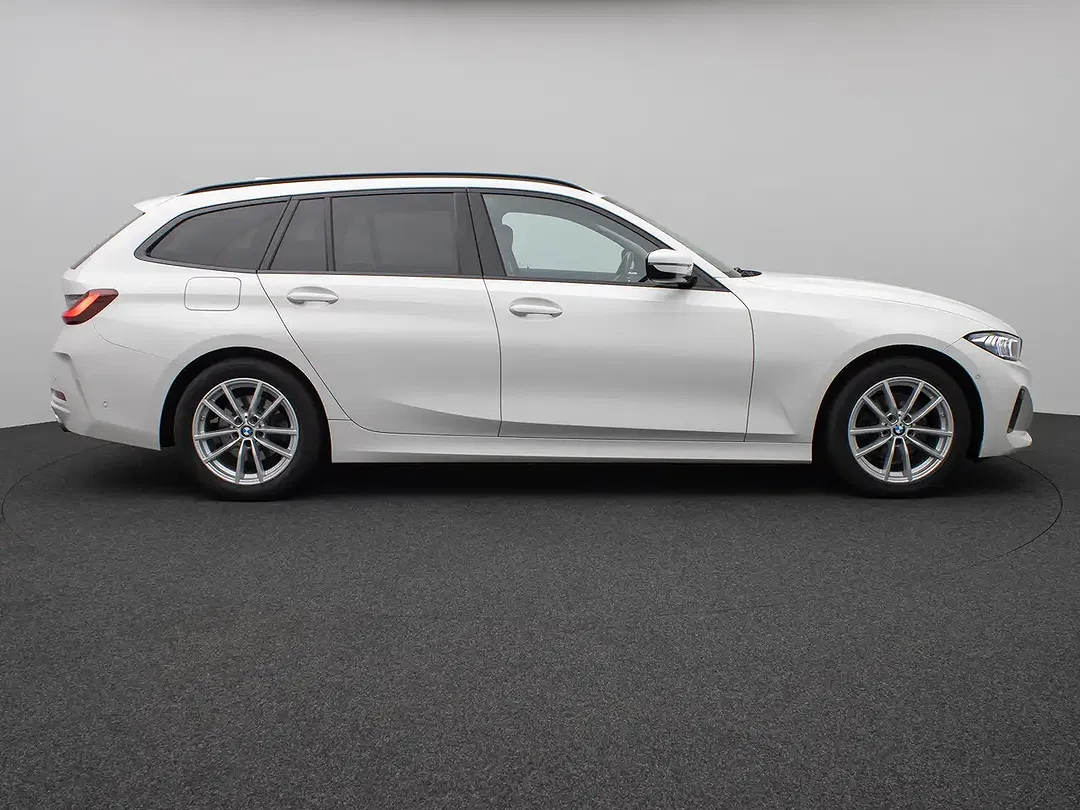 BMW 320 - Thumbnail 4