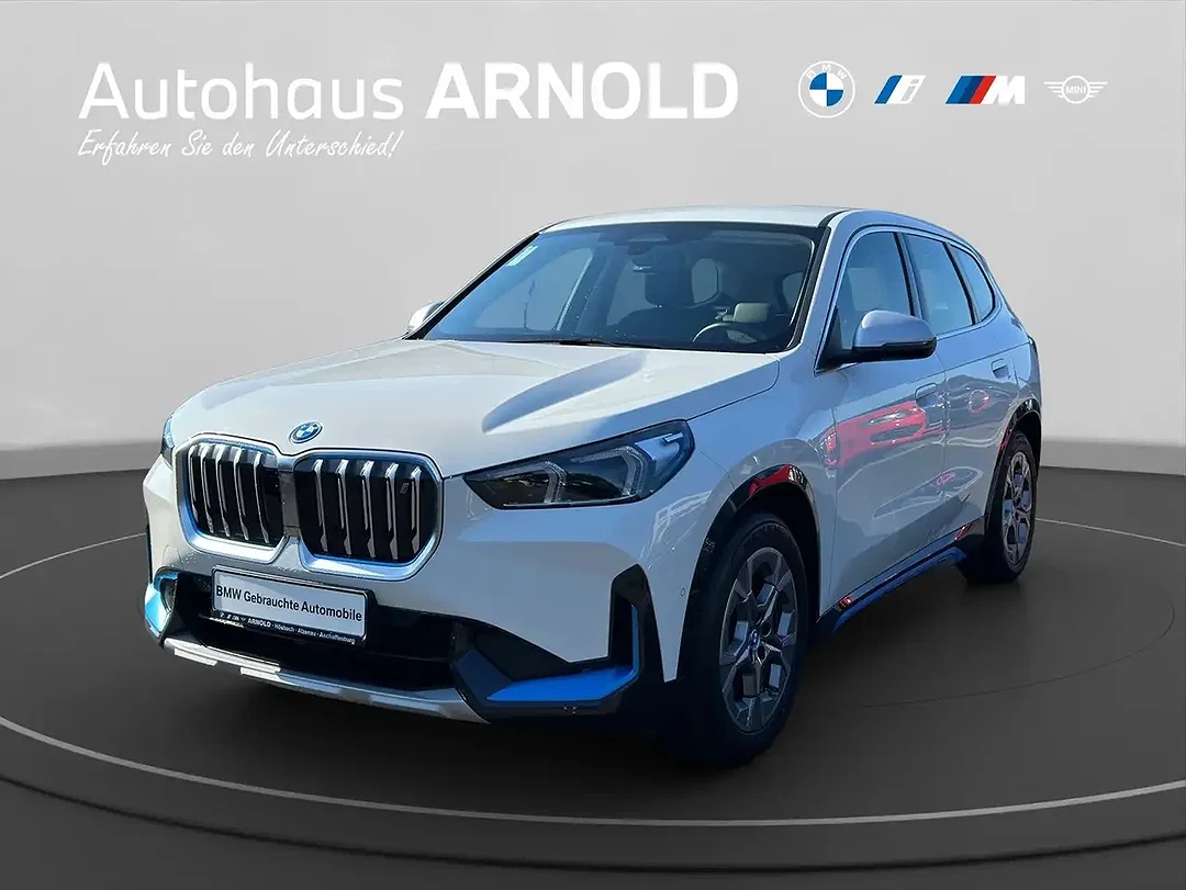 BMW iX1 - Afbeelding 1