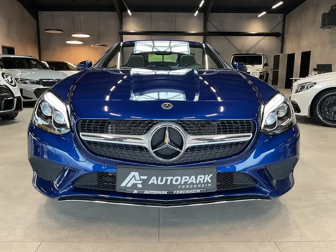 Mercedes-Benz SLC 200 - Thumbnail 2