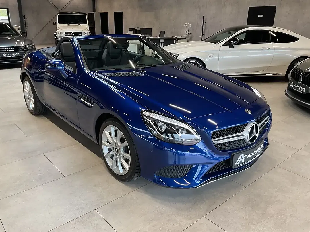 Mercedes-Benz SLC 200 - Thumbnail 3