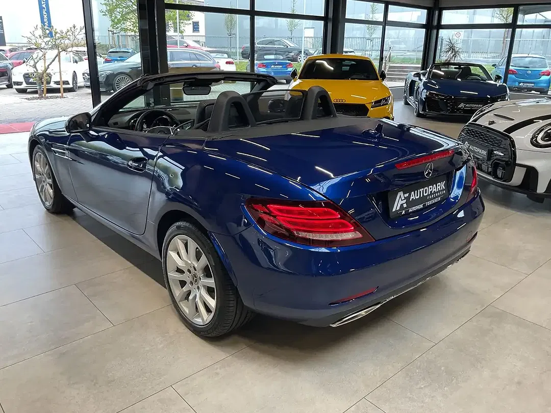 Mercedes-Benz SLC 200 - Thumbnail 6