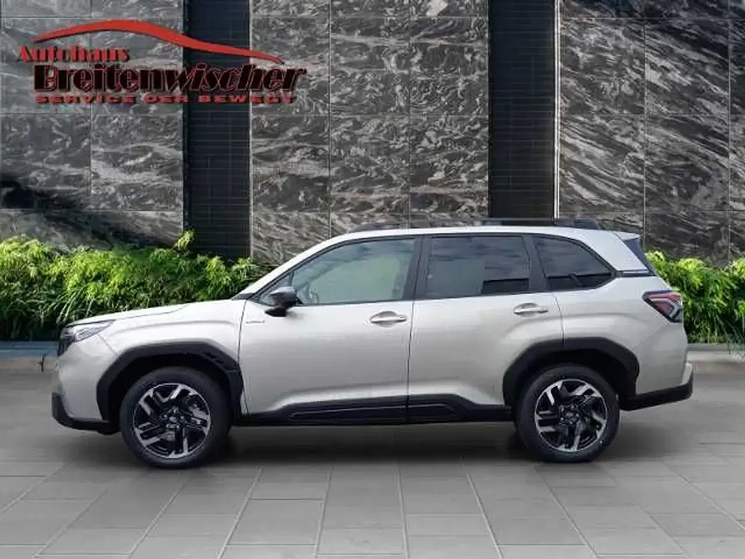 Subaru Forester - Thumbnail 4