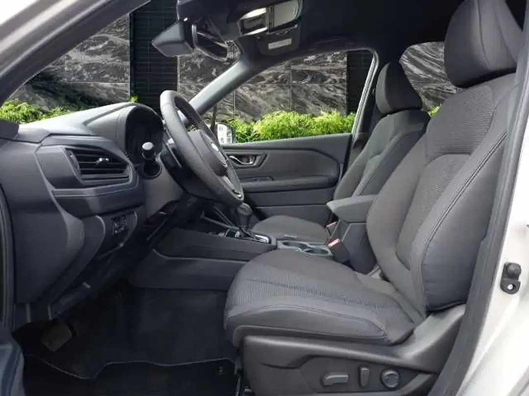 Subaru Forester - Thumbnail 9
