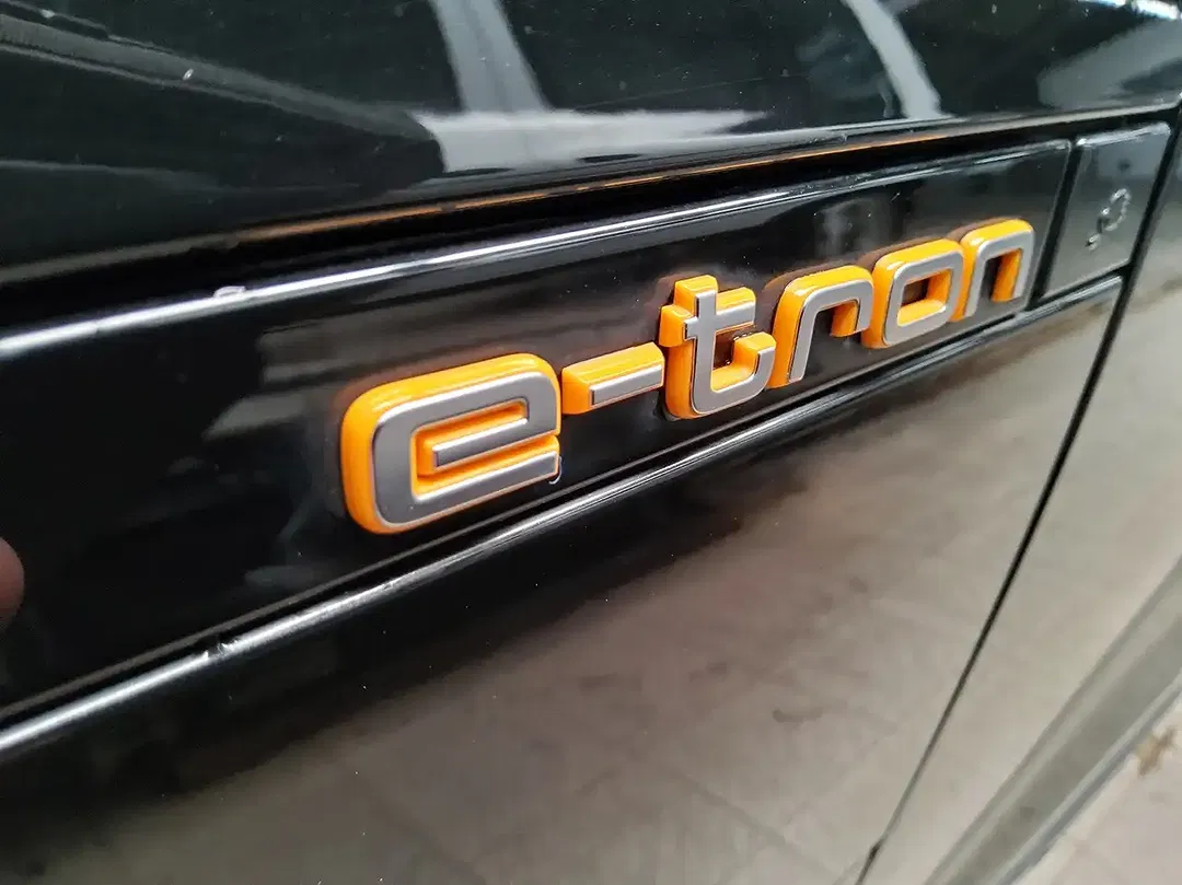 Audi e-tron - Thumbnail 12