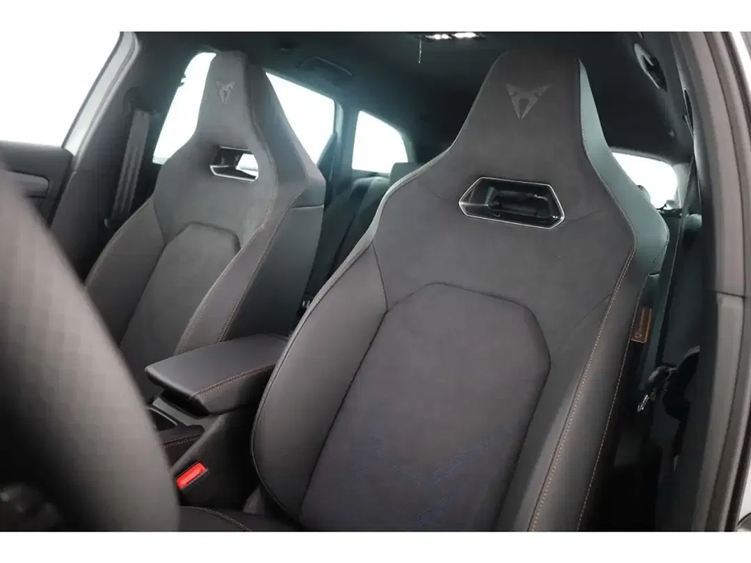 CUPRA Leon - Thumbnail 9