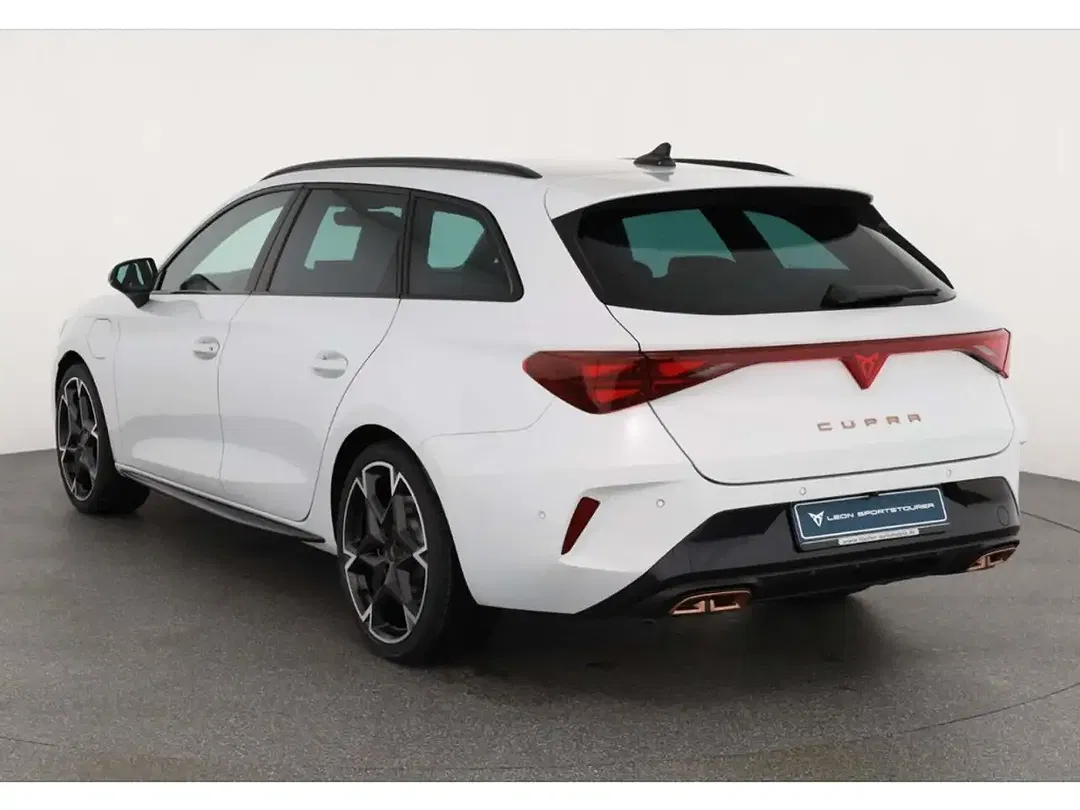 CUPRA Leon - Thumbnail 3