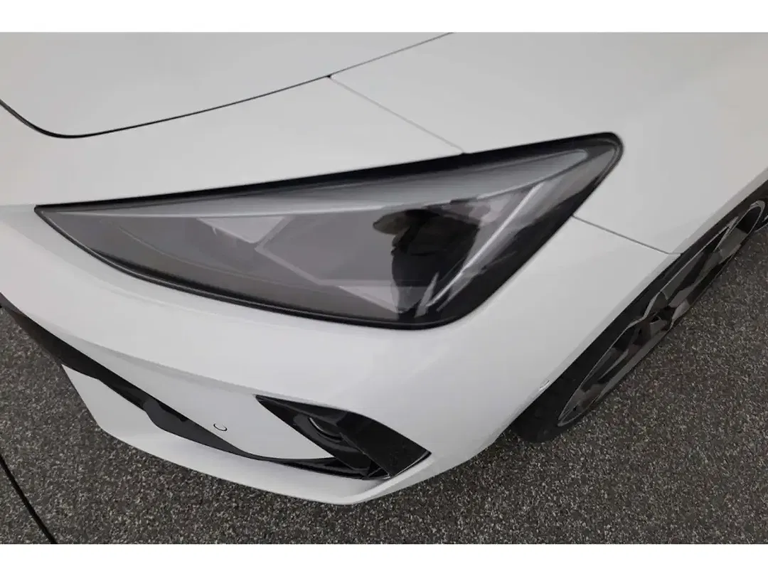 CUPRA Leon - Thumbnail 6