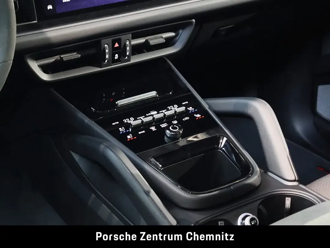 Porsche Cayenne - Thumbnail 14