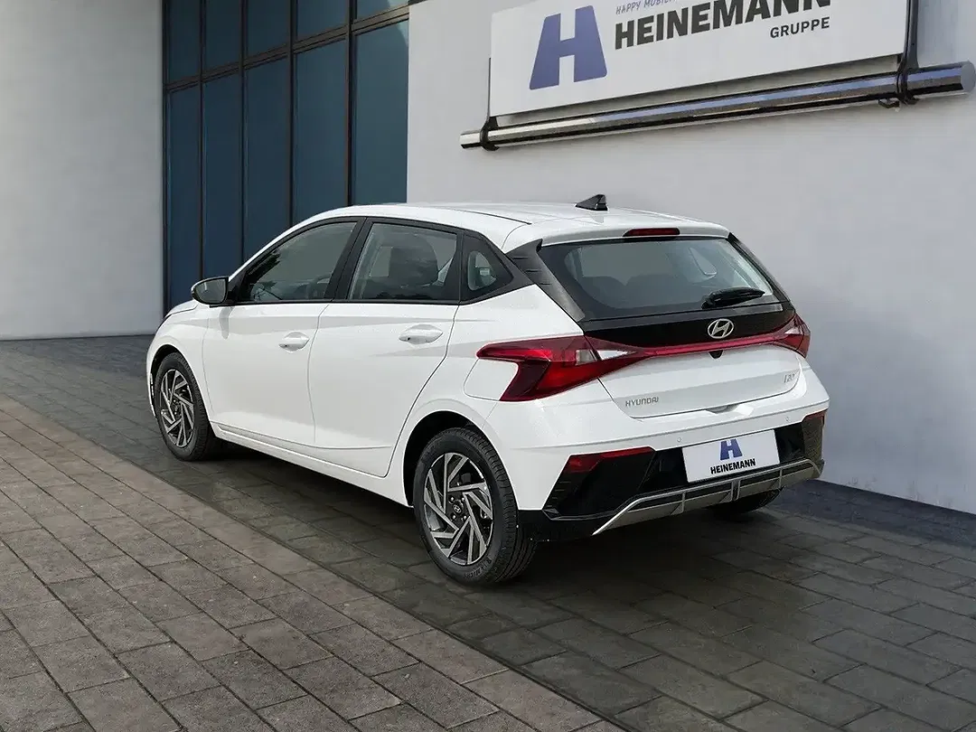 Hyundai i20 - Thumbnail 3