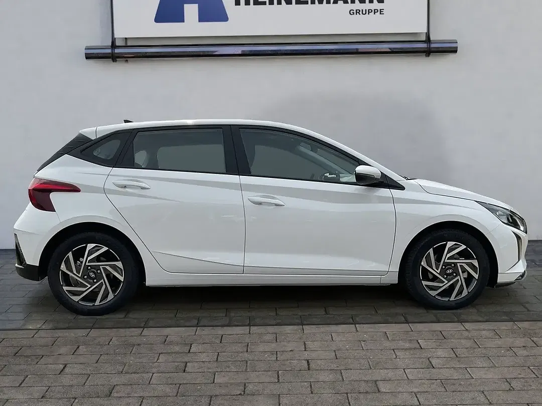 Hyundai i20 - Thumbnail 6