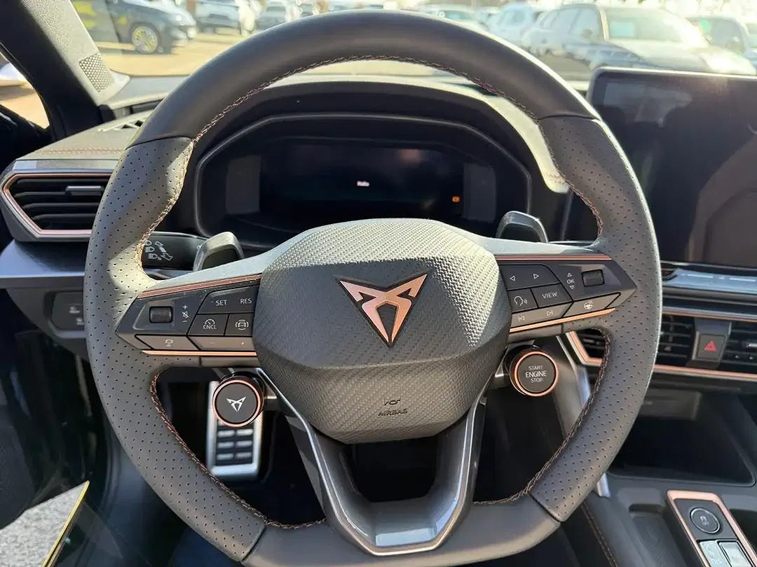 CUPRA Leon - Thumbnail 11