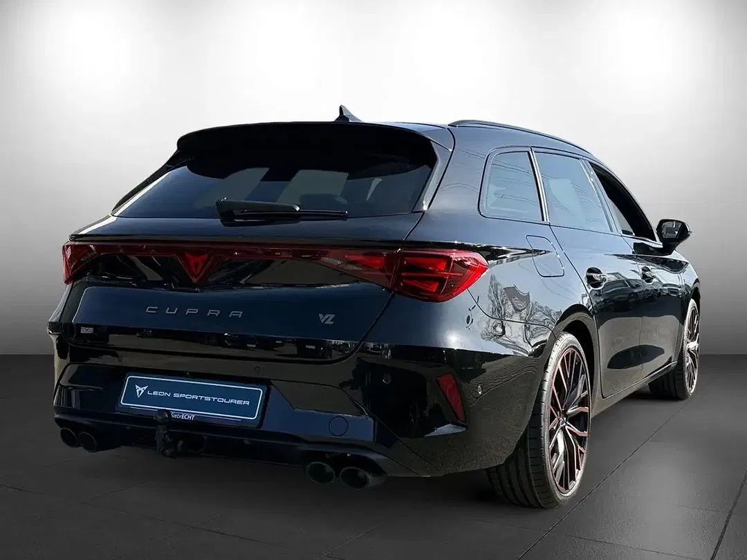 CUPRA Leon - Thumbnail 3