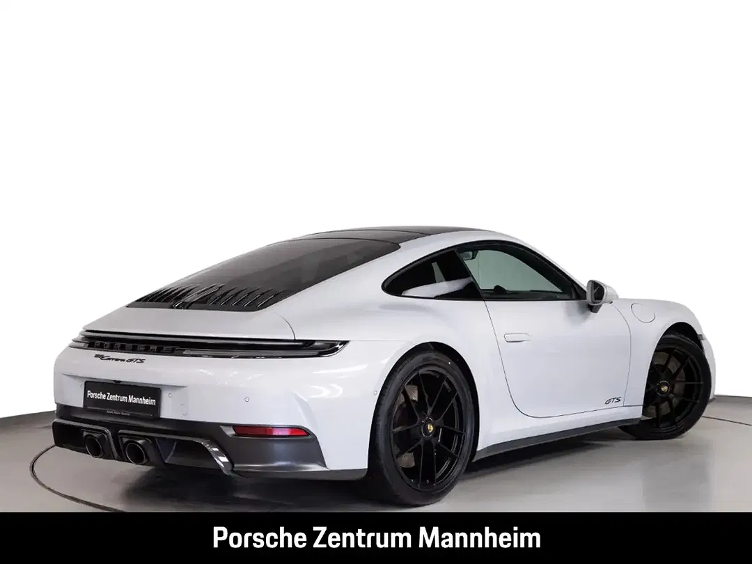 Porsche 992 - Thumbnail 11