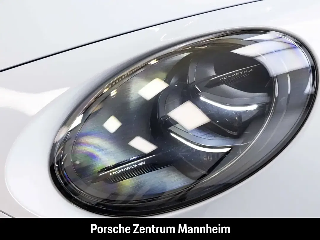 Porsche 992 - Thumbnail 13