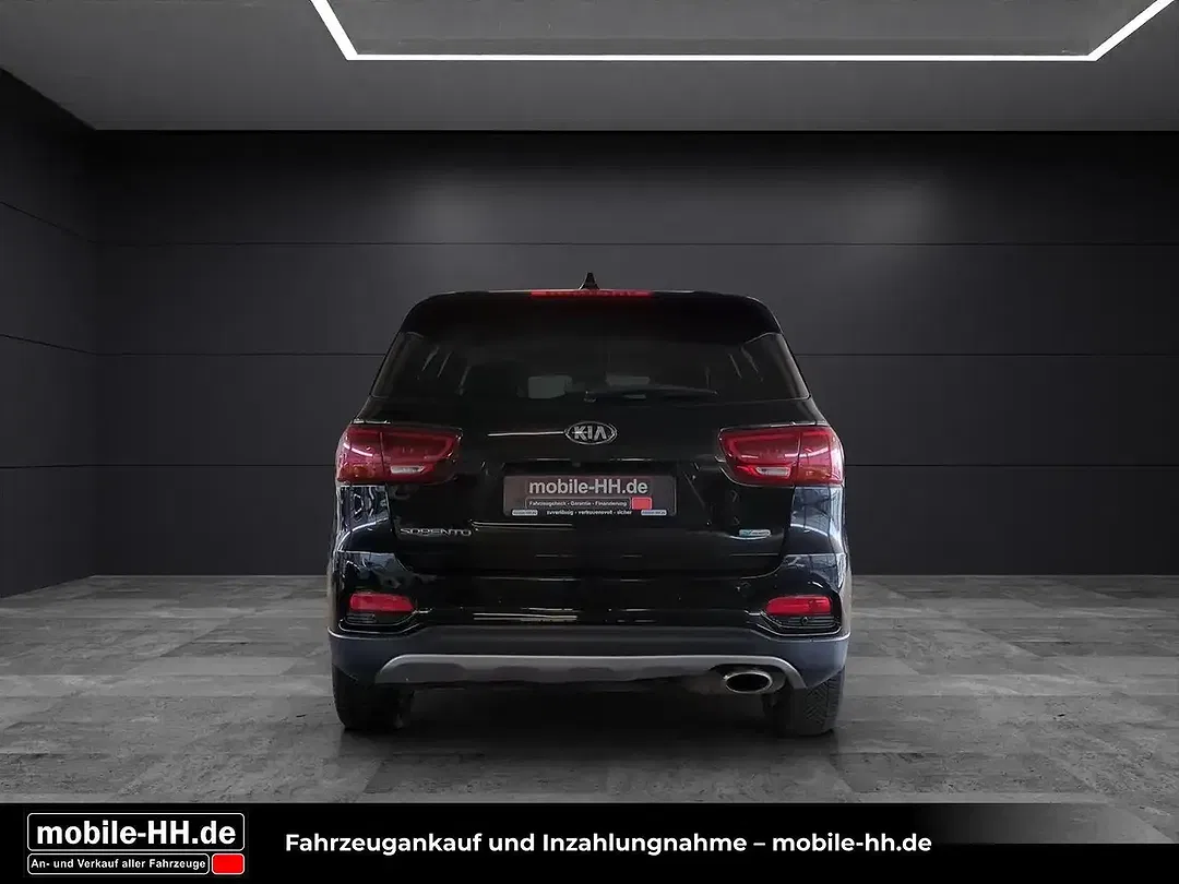 Kia Sorento - Thumbnail 5