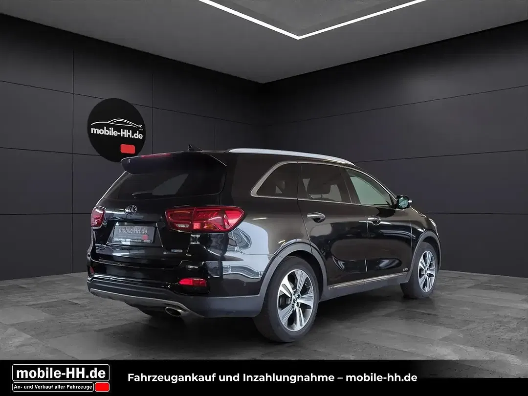 Kia Sorento - Thumbnail 6