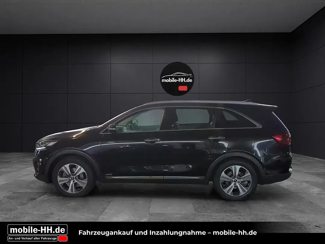 Kia Sorento - Thumbnail 8