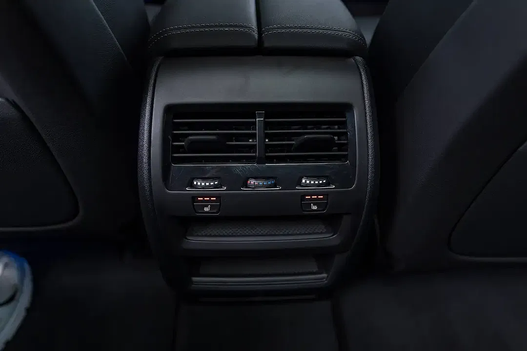 BMW X5 - Thumbnail 16