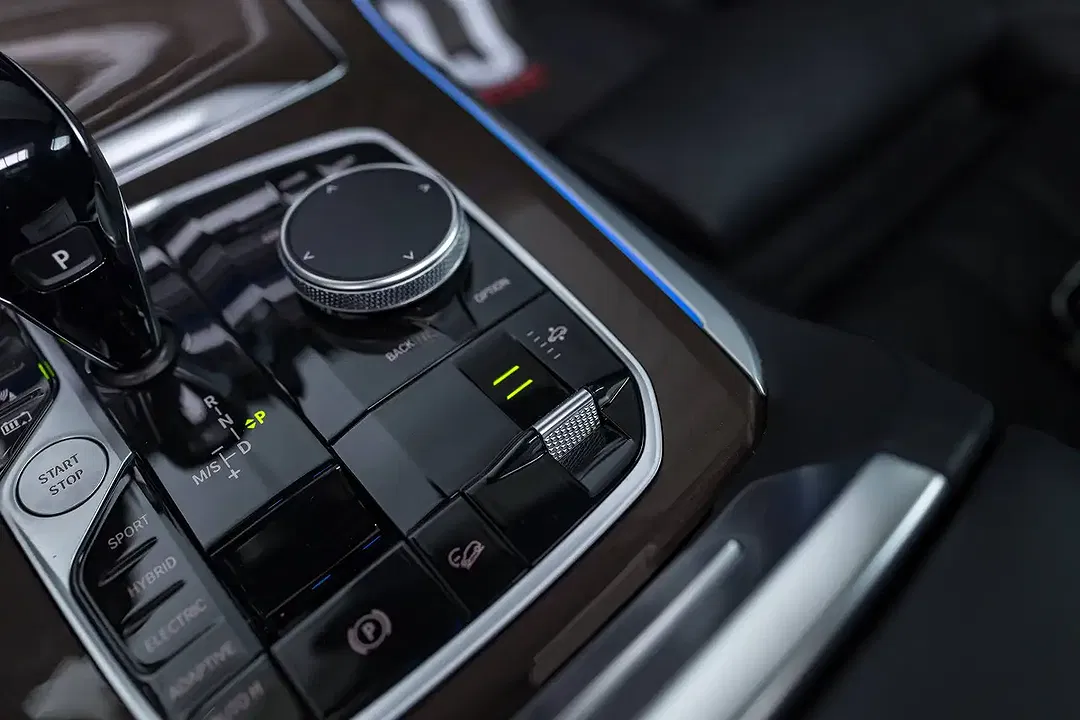 BMW X5 - Thumbnail 43