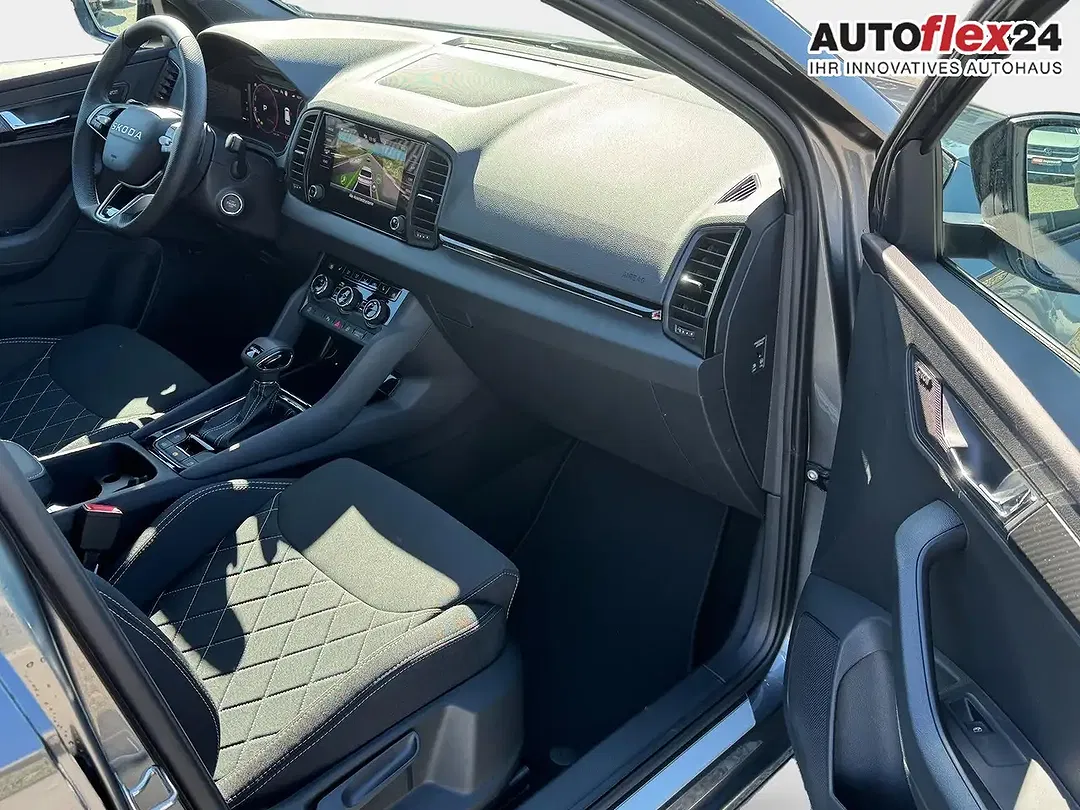 Skoda Karoq - Thumbnail 10