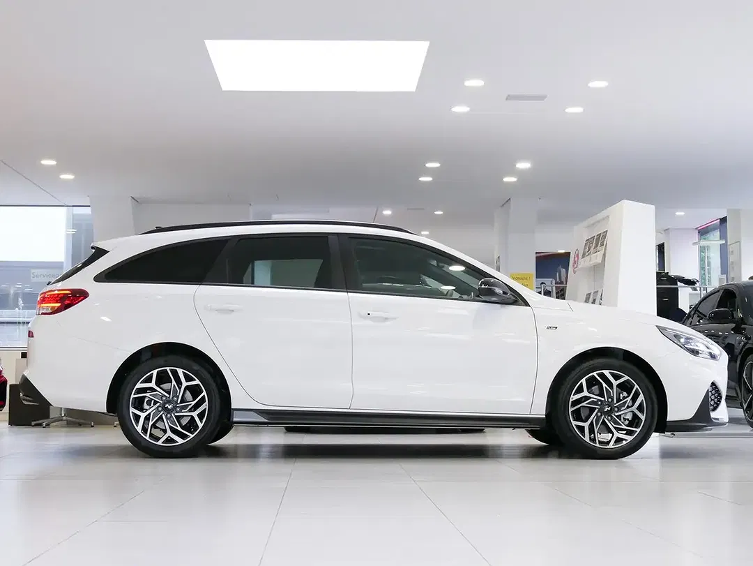 Hyundai i30 - Thumbnail 10