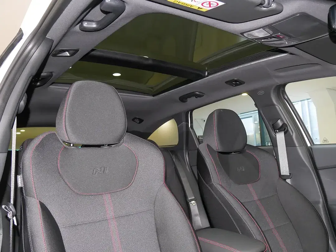 Hyundai i30 - Thumbnail 3