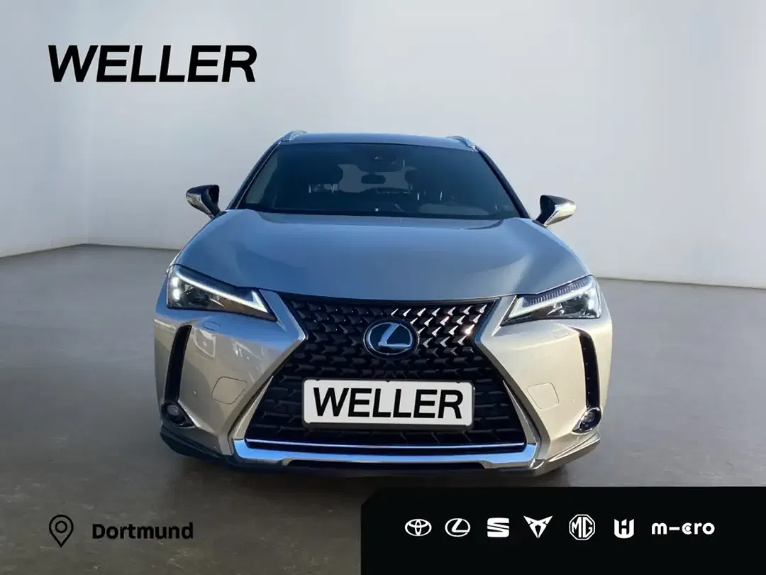 Lexus UX 250h - Thumbnail 2