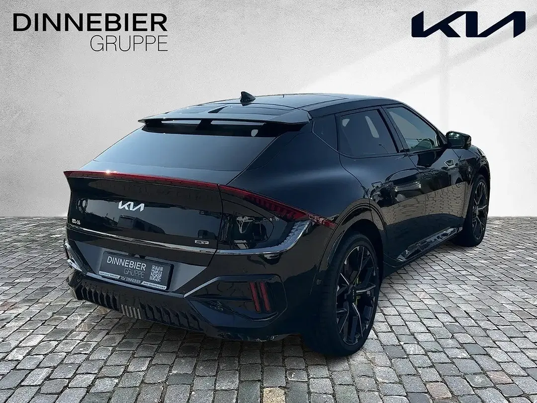 Kia EV6 - Thumbnail 5