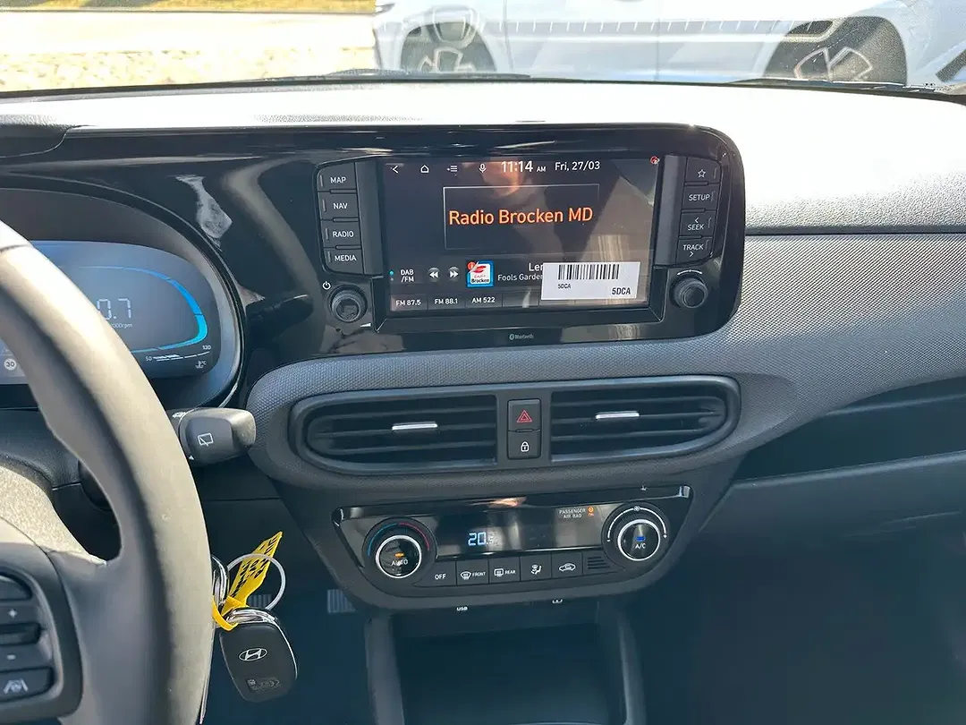 Hyundai i10 - Thumbnail 15