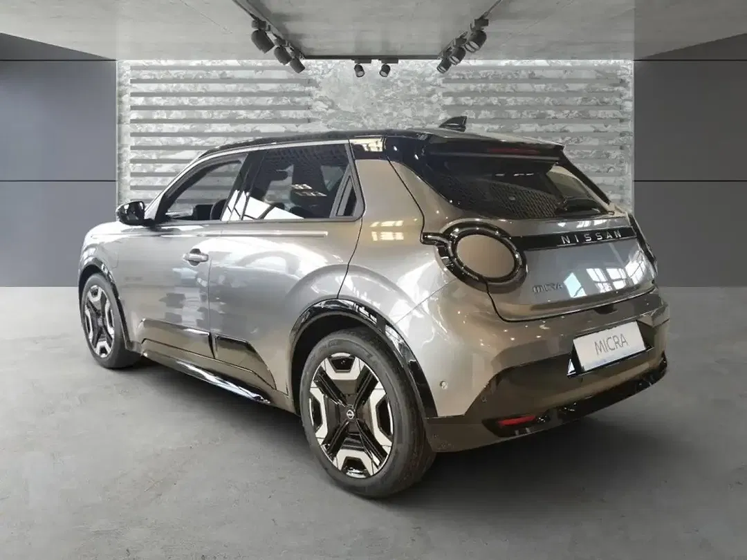Nissan Micra - Thumbnail 3