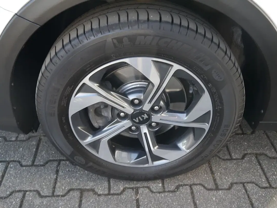 Kia XCeed - Thumbnail 10