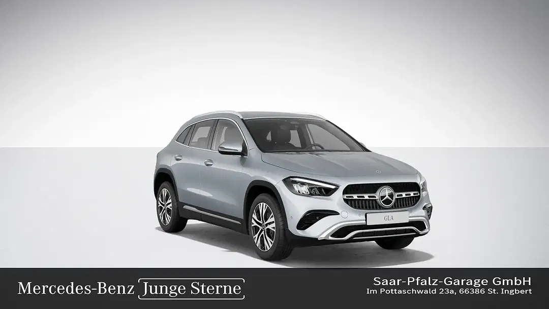 Mercedes-Benz GLA 200 - Thumbnail 3