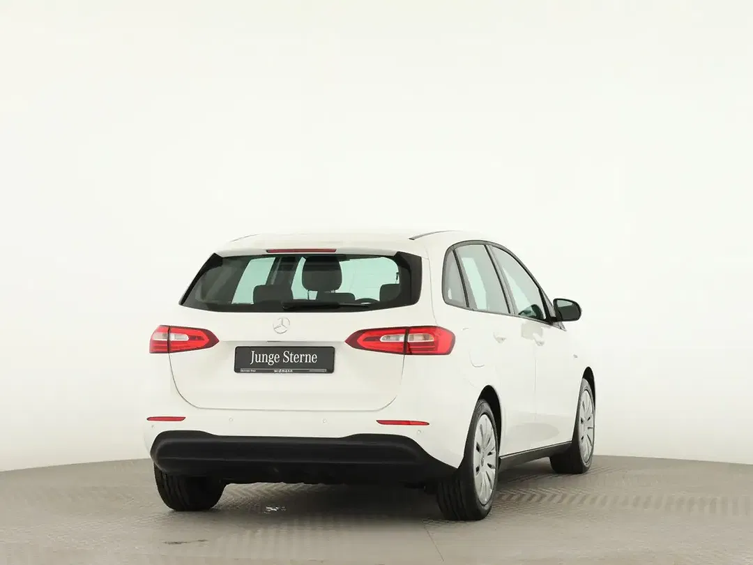 Mercedes-Benz B 250 - Thumbnail 2
