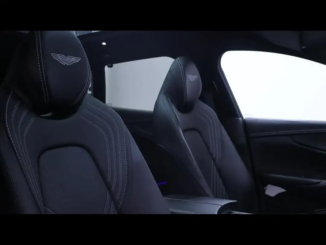 Aston Martin DBX - Thumbnail 12