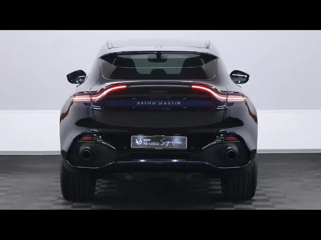 Aston Martin DBX - Thumbnail 6