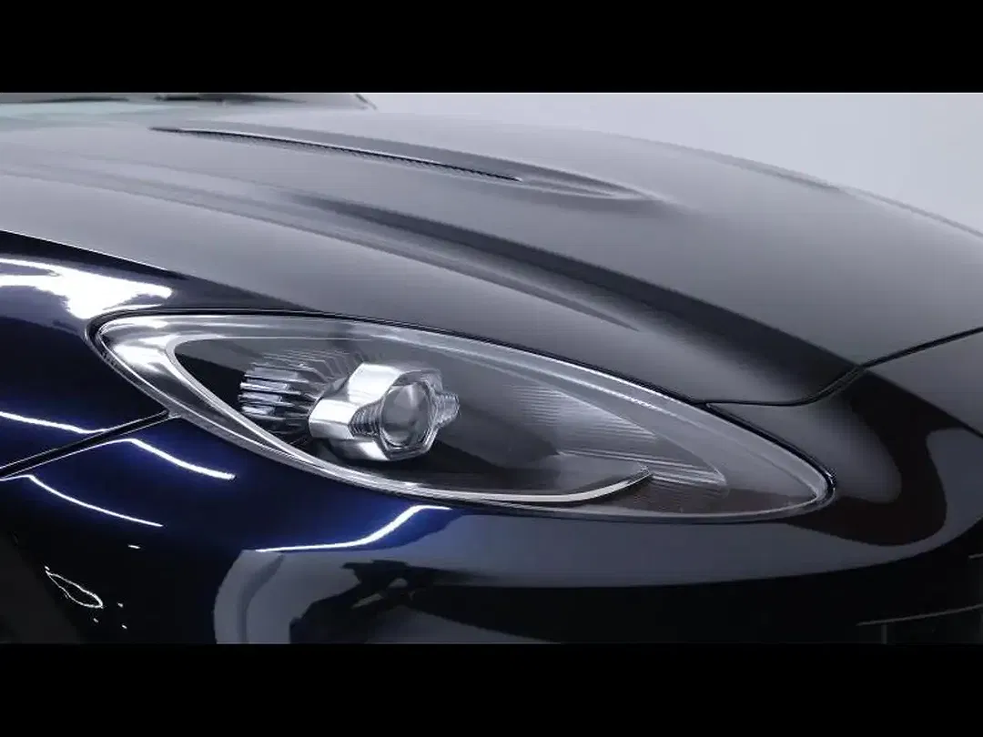 Aston Martin DBX - Thumbnail 8