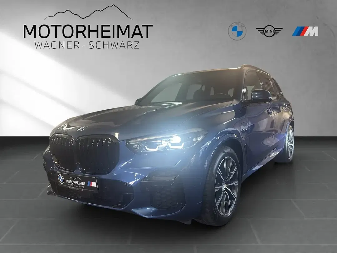 BMW X5 - Thumbnail 1