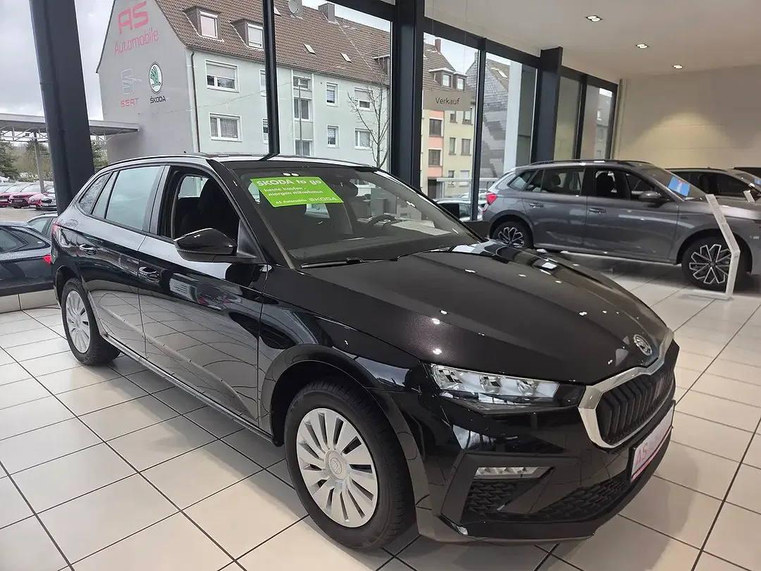 Skoda Scala - Thumbnail 4