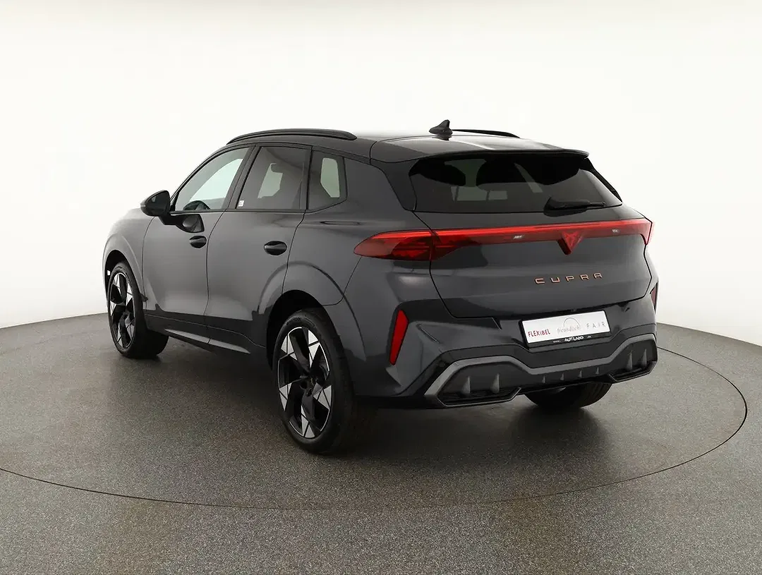 CUPRA Terramar - Thumbnail 2