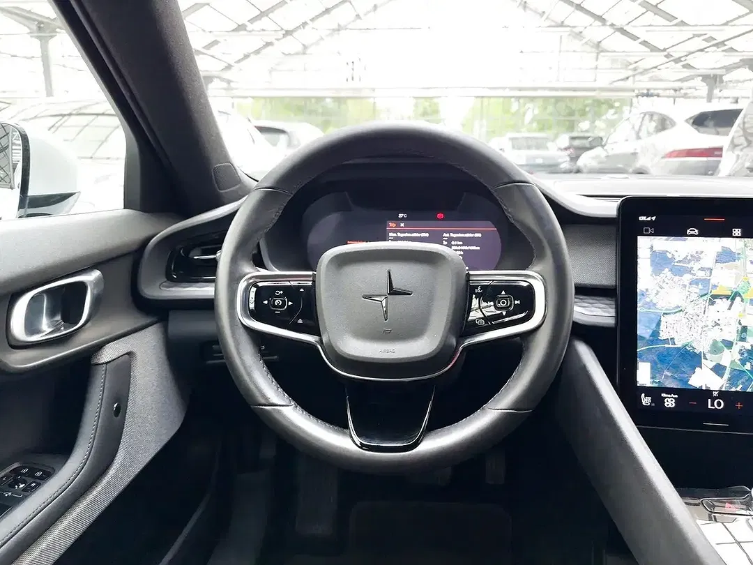 Polestar 2 - Thumbnail 10