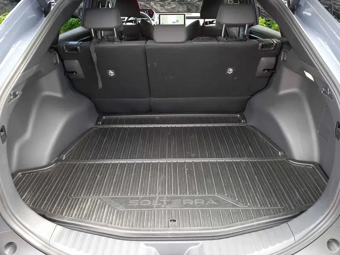 Subaru Solterra - Thumbnail 6