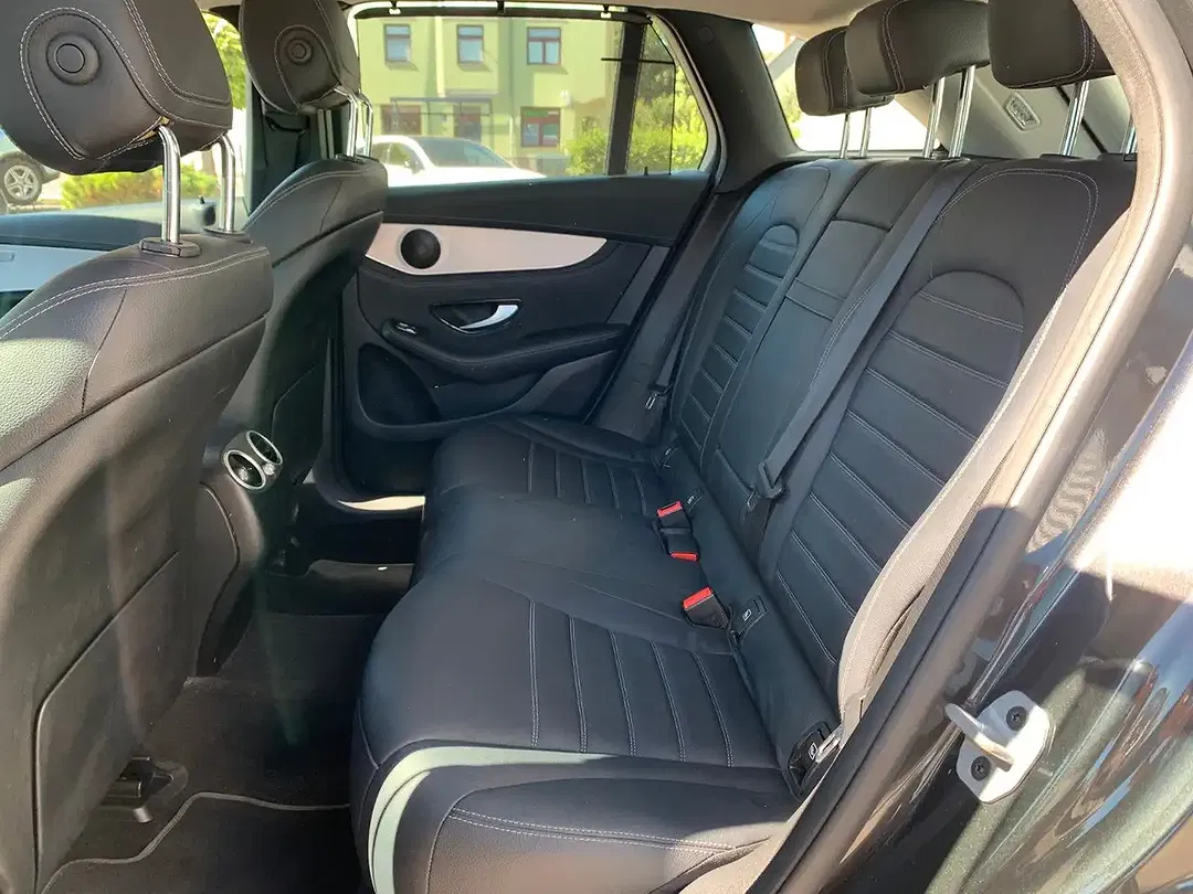Mercedes-Benz GLC 300 - Thumbnail 14