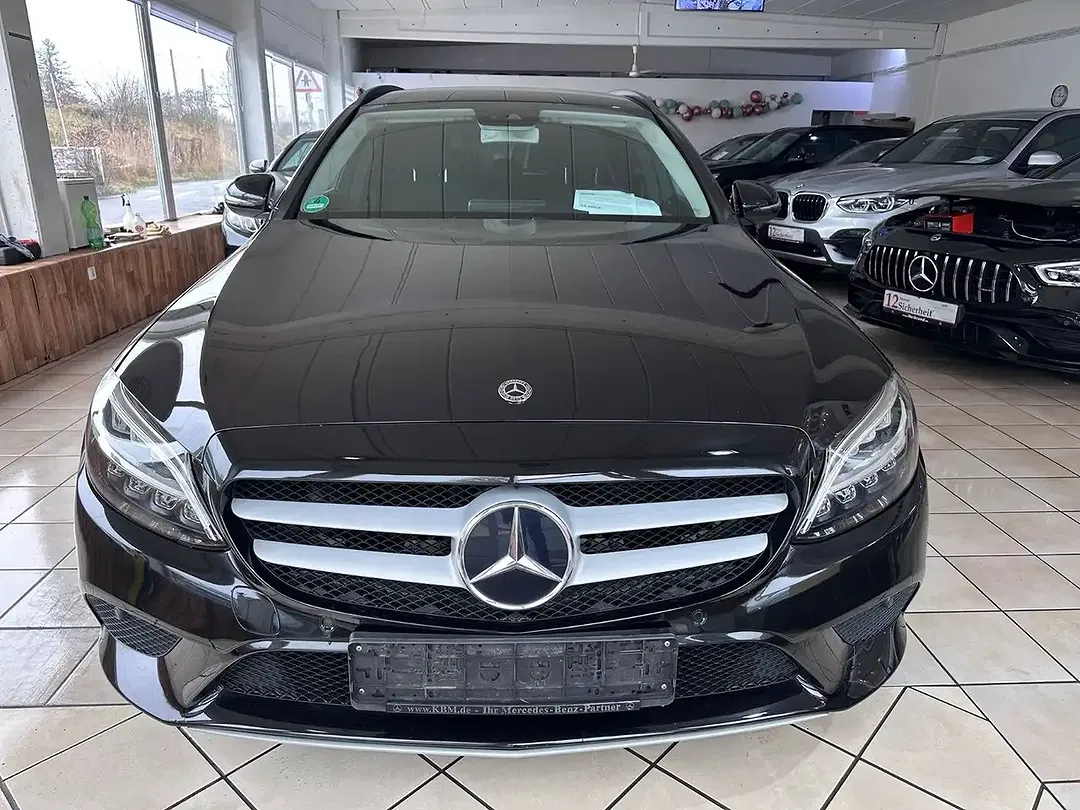 Mercedes-Benz C 220 4MATIC