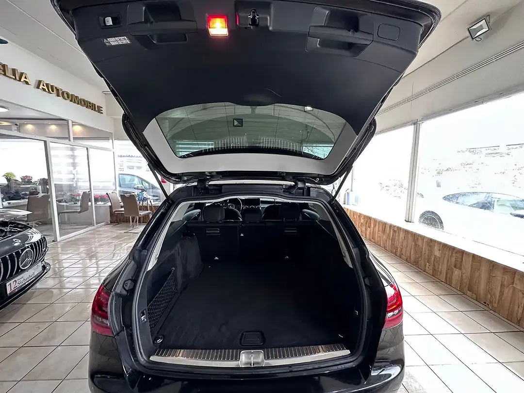 Mercedes-Benz C 220 - Thumbnail 12