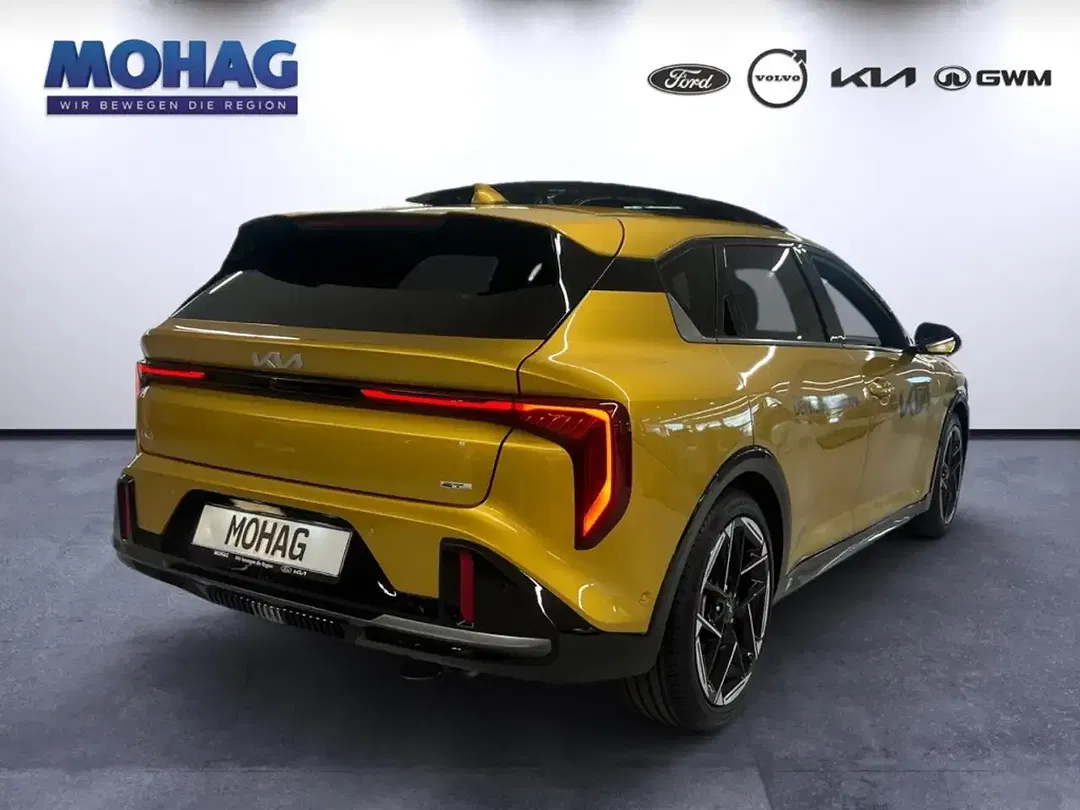 Kia K4 - Thumbnail 3